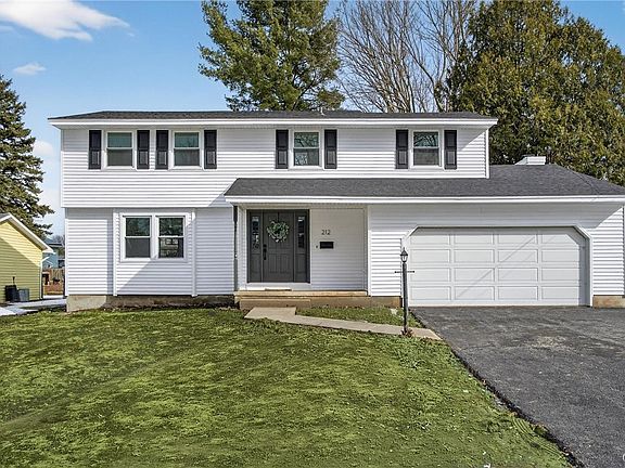 3rd image of 212 Riverdale Rd