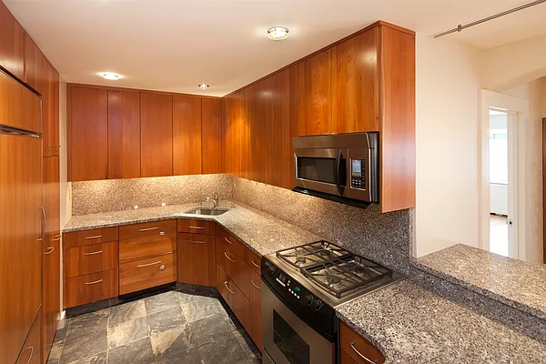 Rented by Corcoran | media 16