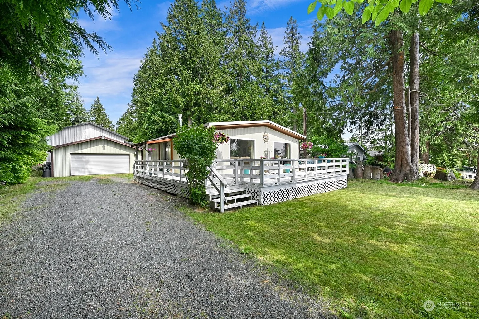 4508 Decatur Drive photo 1