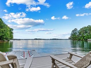 8218 Bright Water Ln, Denver, NC 28037