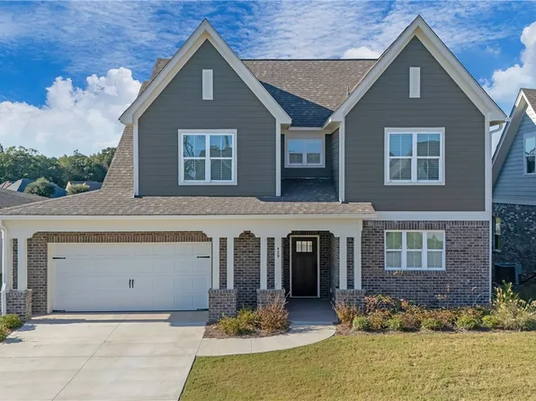 429 Christina Ln, Auburn, AL 36832