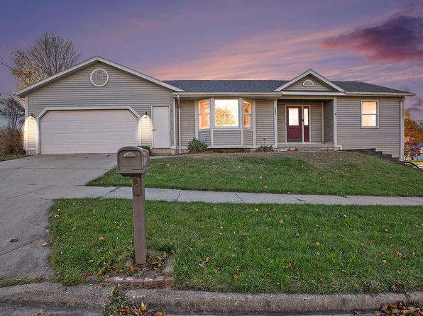 663 Macomb Ave NW, Grand Rapids, MI 49534