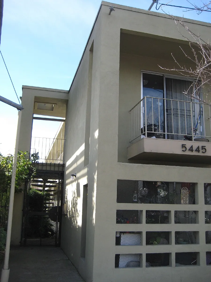 Building_07092021 - 1 bed, 1.0 bath, $1,895