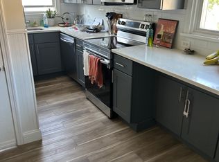 320 Eaton St FLOOR 2, Providence, RI 02908