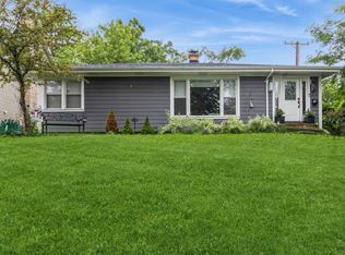 10 S Walnut St, Palatine, IL 60067