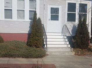 22 Methyl St #1, Providence, RI 02906