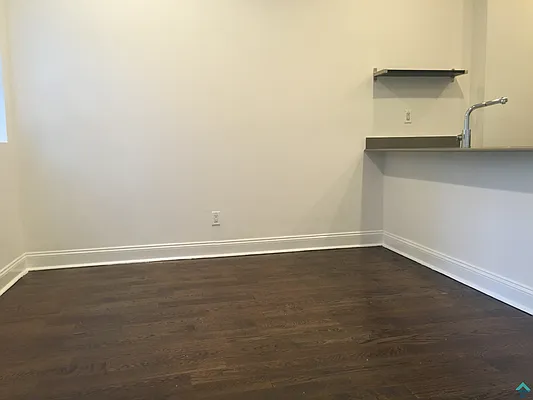 Rented by EXR | media 29