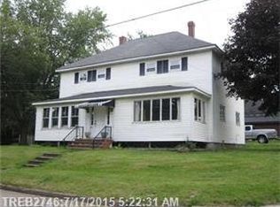 51 Summit St, Baileyville, ME 04694