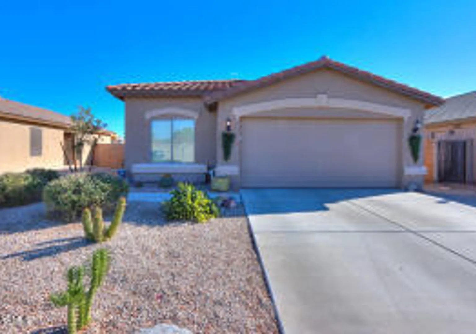 3 Bed/2 Bath El Dorado Area Maricopa — Photo 1
