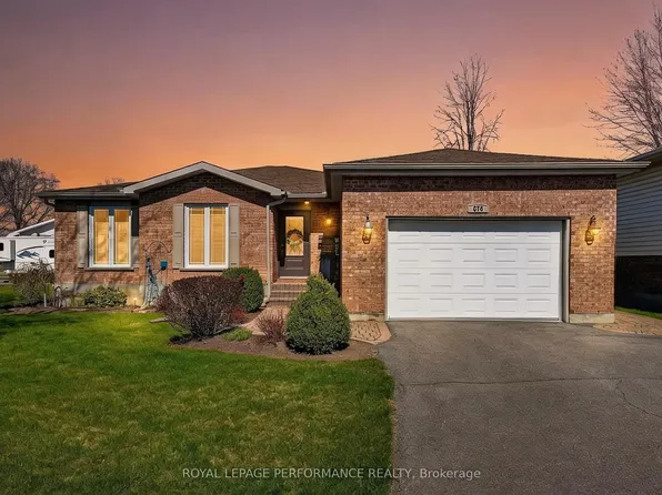 674 Hamilton Cres, Cornwall, ON K6H 7B5