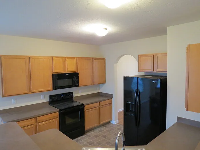 5682 Alliance Way — Photo 7