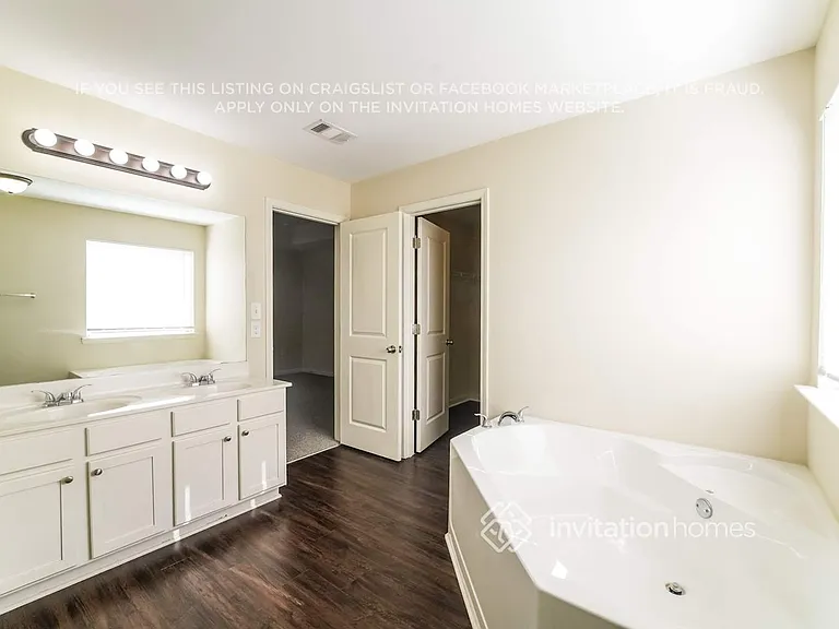 138 Forrest Park Ln — Photo 12