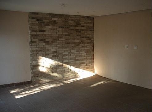 4th image of 703 Wolf Creek Dr