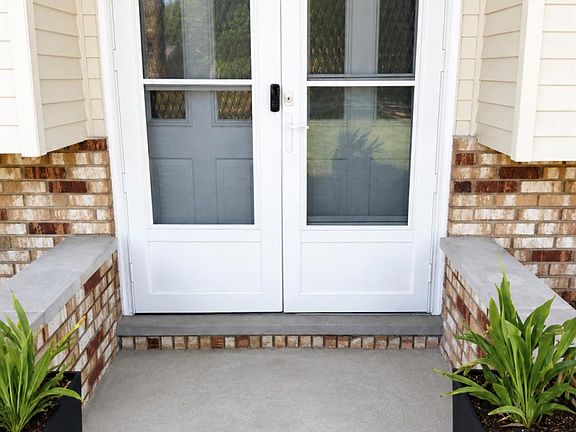 5th image of 38185 Willowmere St