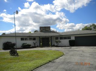 17121 E Lake Dr, North Fort Myers, FL 33917