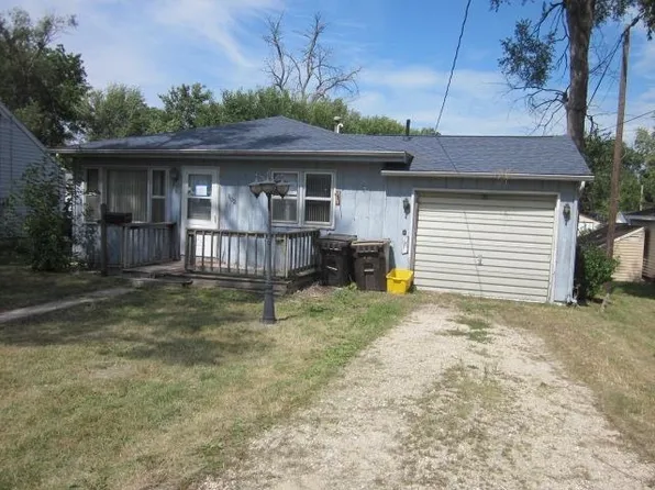 502 W 8th St, Rock Falls, IL 61071