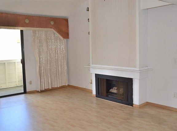 3rd image of 9120 Gramercy Dr Unit 417