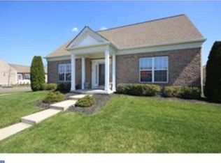 28 Old Mill Dr, Voorhees, NJ 08043