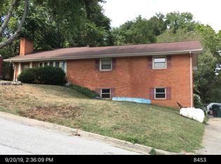 1319 Stoutamire Dr, Salem, VA 24153