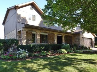 241 Hamilton Ave, Frankfort, IL 60423