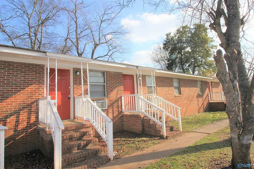 4100 Broyles Avenue Southwestunit — Photo 1