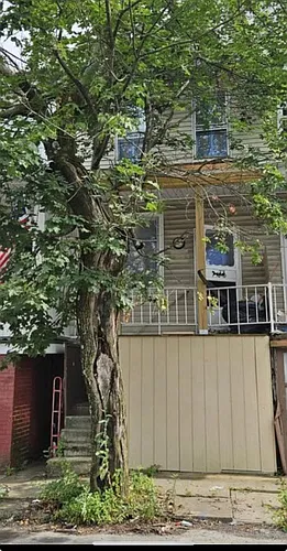 226 East Ave Photo 1