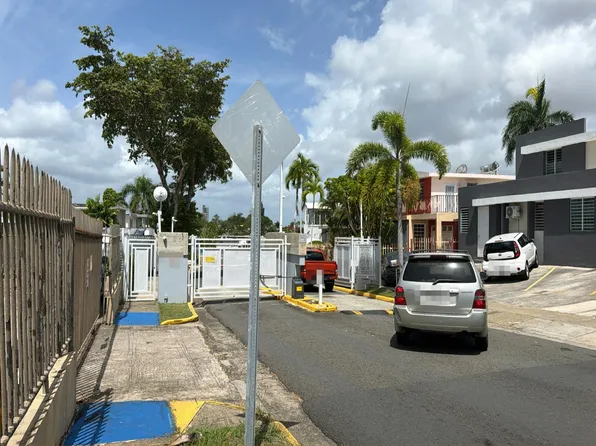 273 Calle Trujillo Urb La Cumbre, San Juan, PR 00926