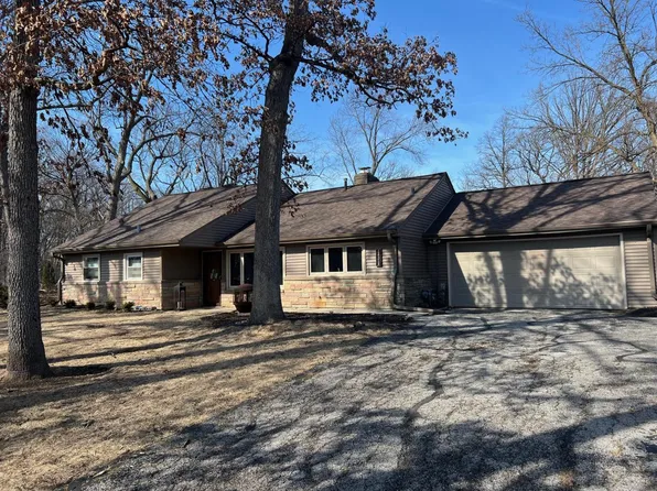 14314 West Crest View DRIVE, New Berlin, WI 53151