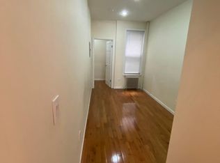 6064 Catalpa Ave APT 1R, Ridgewood, NY 11385