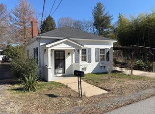 608 Elm St, Eden, NC 27288