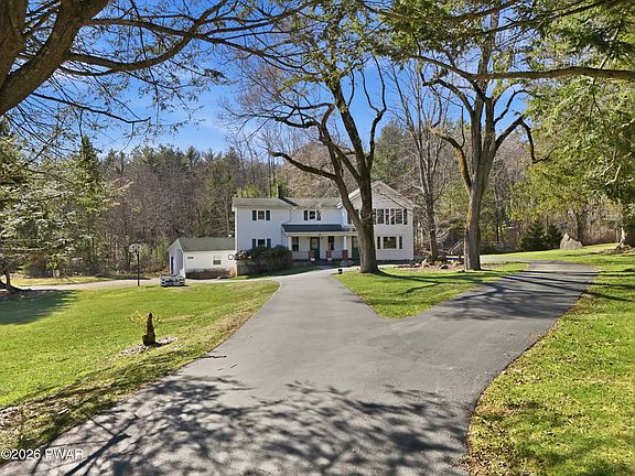 2nd image of 13 Rocky View Dr