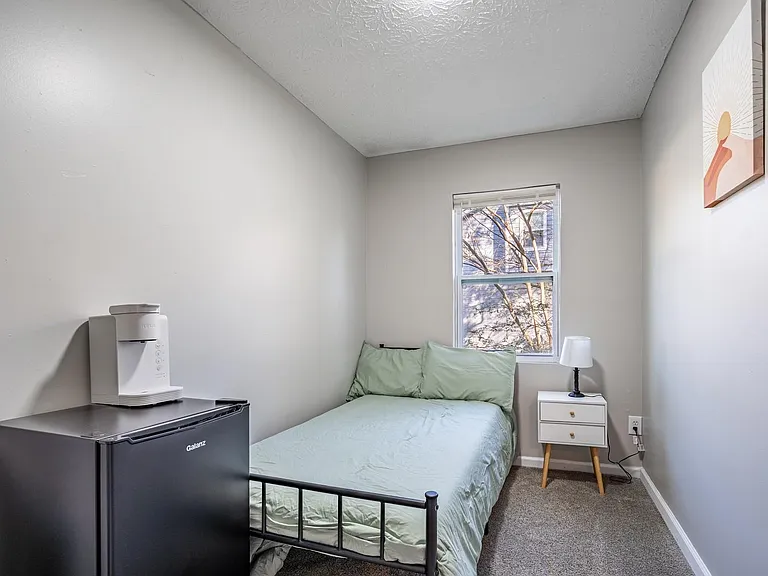 Tarragon Dr — Photo 1