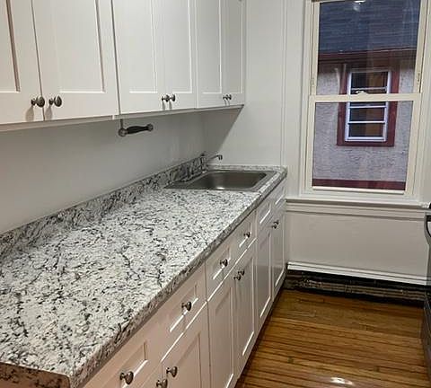 2nd image of 62 Union Ave #Xx