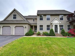 76 Chatham Dr, Manchester, CT 06042