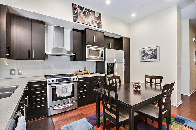 1st image of 133 The Promenade N Unit 535