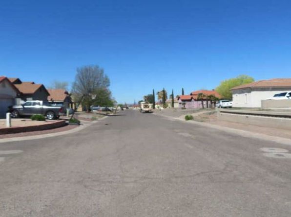 2713 E 8th St, Douglas, AZ 85607