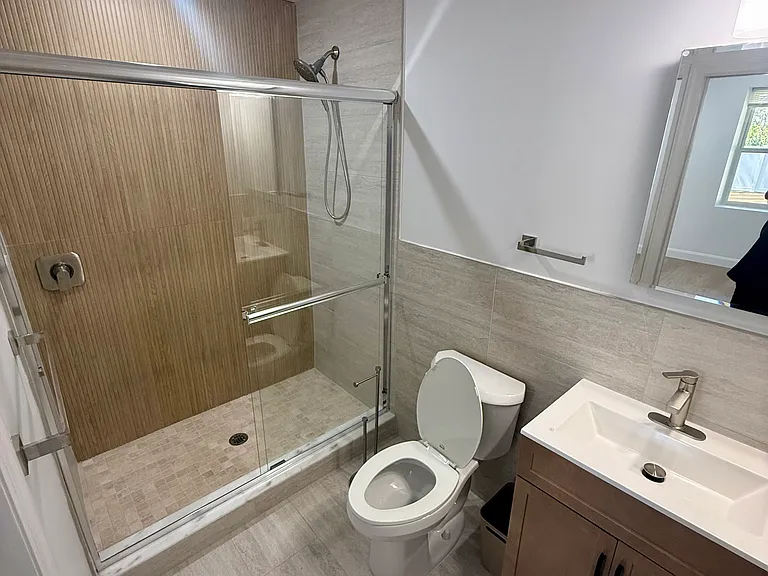 620 Maple Ave #2 — Photo 8