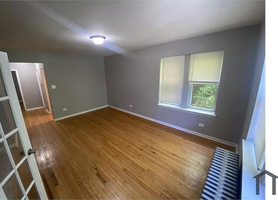 1st image of 1139 E 79th Pl #H1