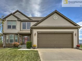 8743 Dunraven St, Lenexa, KS 66227