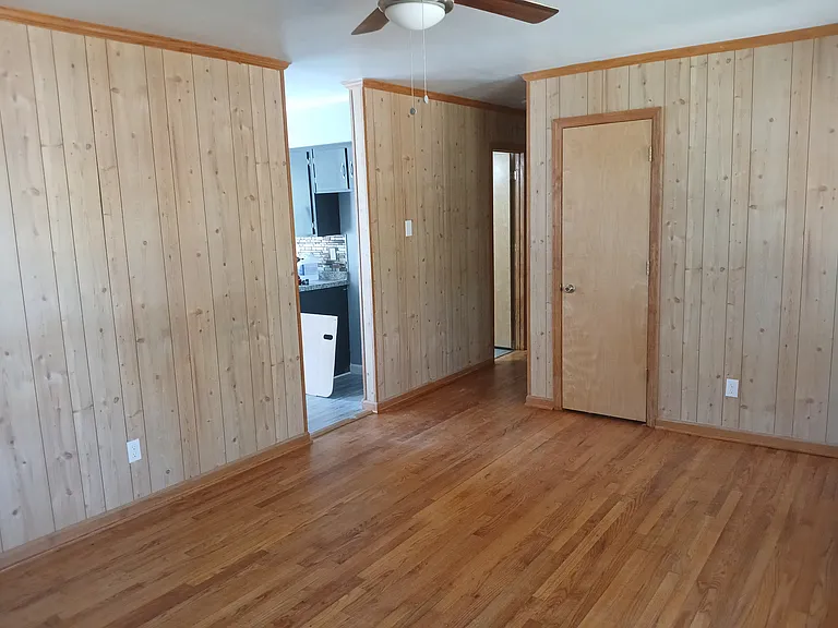 5114 Pleasant Shade Dr — Photo 3