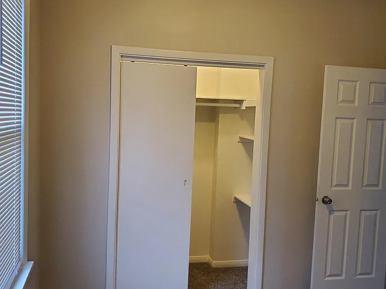 BR2 closet