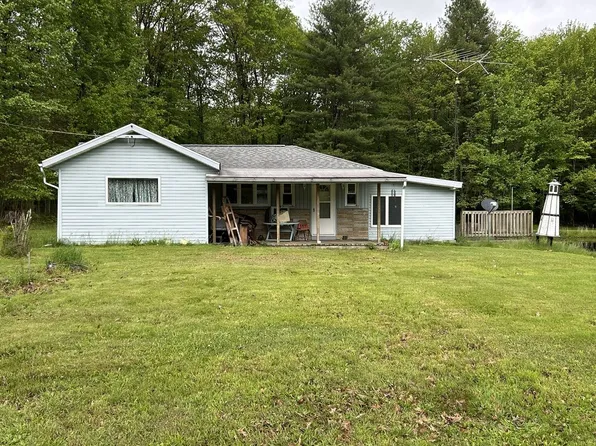 12281 Fisher Rd, Sigel, PA 15860