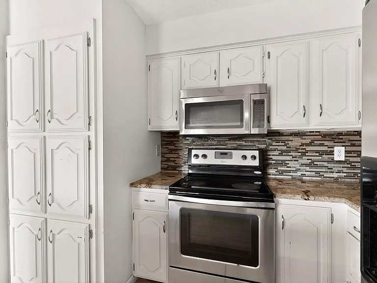 1025 Turtle Lake Blvd #111 — Photo 8