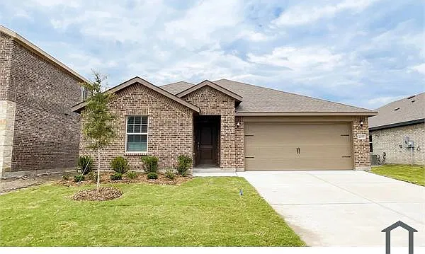 4 bed, 2060 sqft, $3,555 — Photo 2