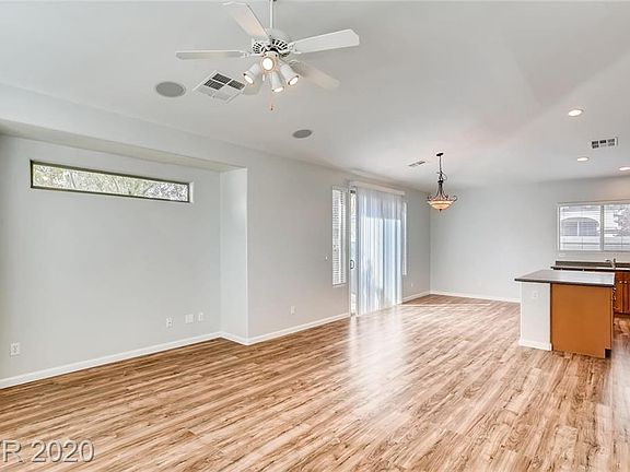 5th image of 3512 Turquoise Waters Ave