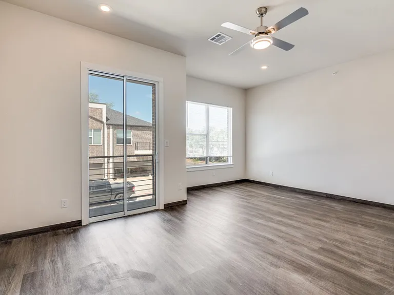 710 Benge Dr — Photo 8