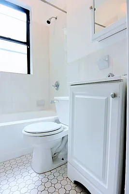 Rented by GPA Realty | media 27