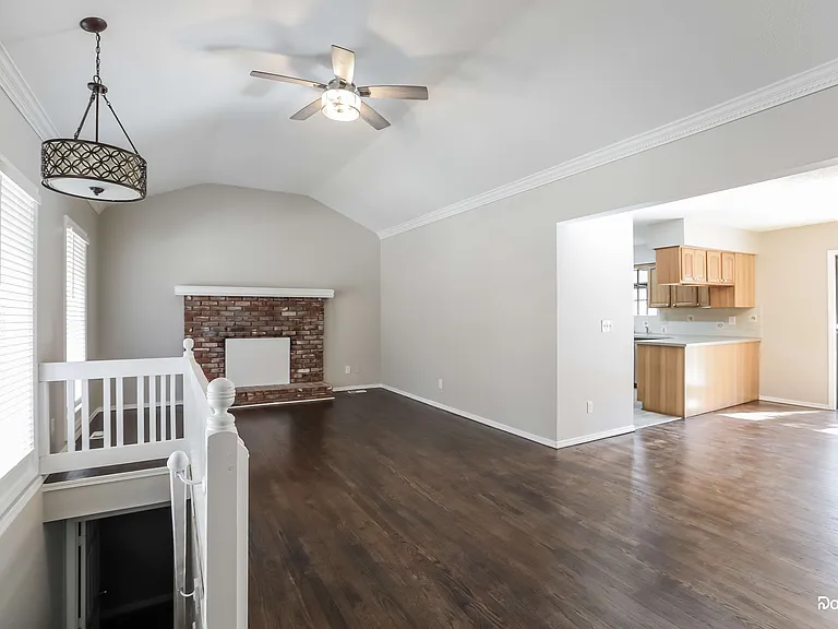6609 NW Caney Creek Dr — Photo 5