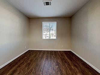 4th image of 3700 Torrey Pines Ct