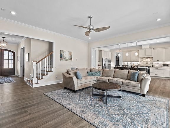 5th image of 2114 Arborwood Dr